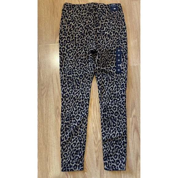 NWT J Crew Leopard Print 9” High Rise Skinny Jeans Size 26 - Picture 3 of 9